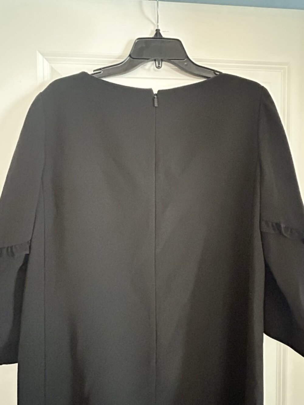 Lafayette 148 Dress Medium Womens Black Crepe Ruffle Sleeve Detail Shift NWT - Picture 10 of 11